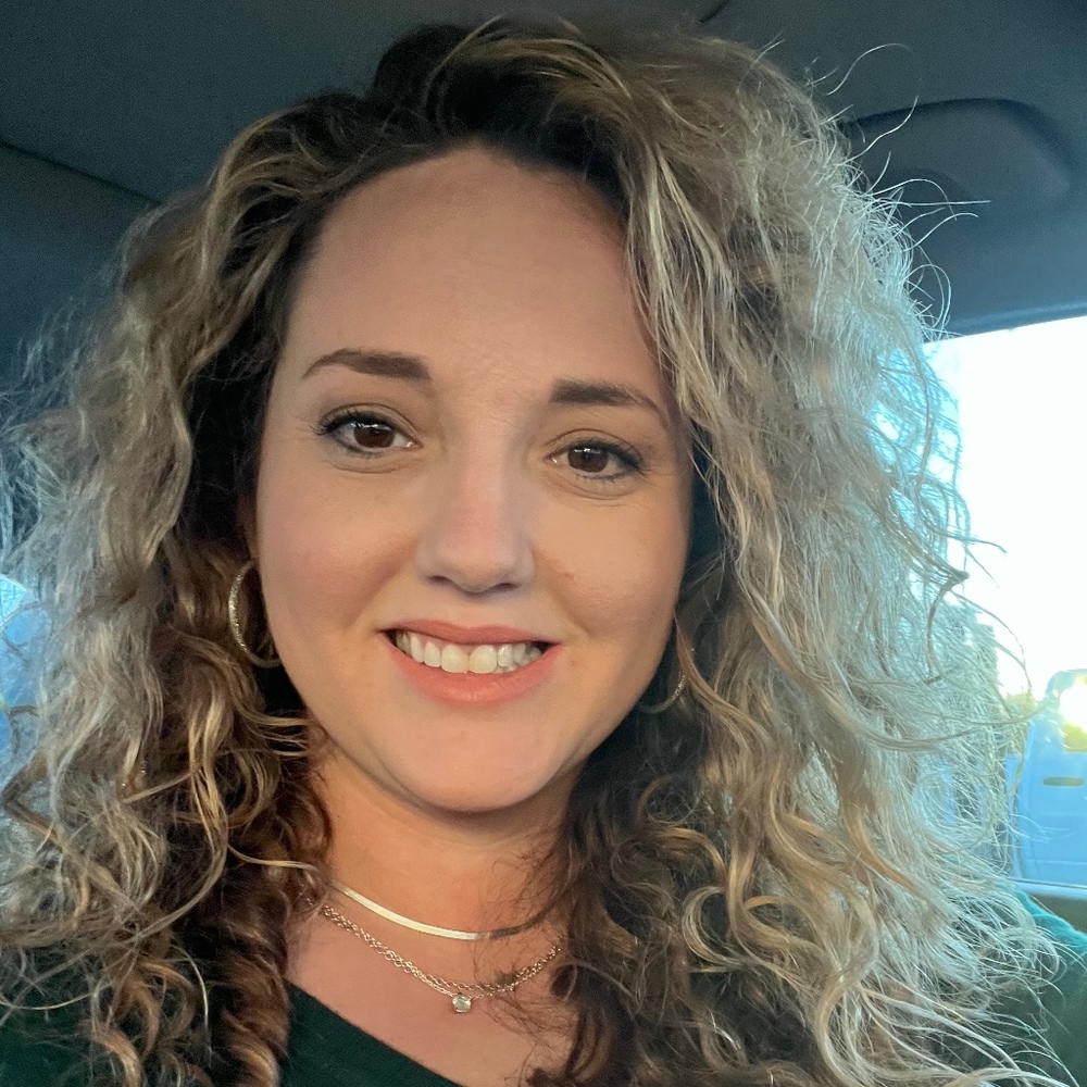Meet your Posher, Megan
